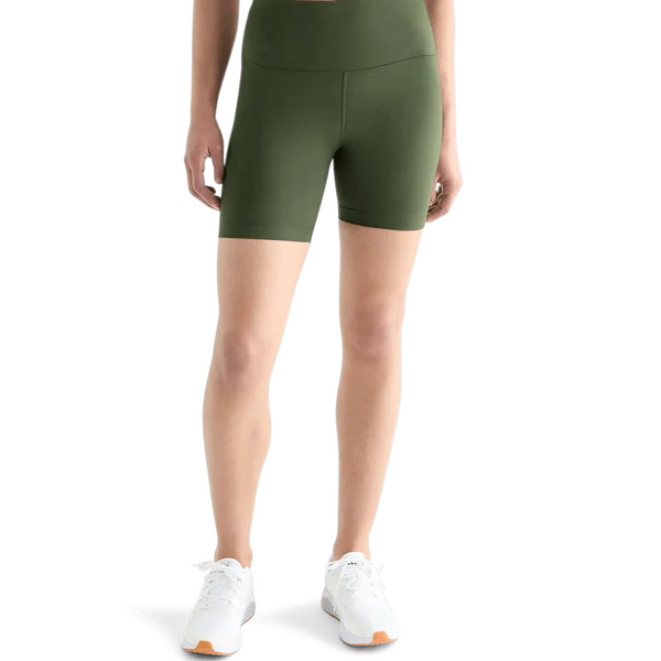 Women's High-Rise Short 6"